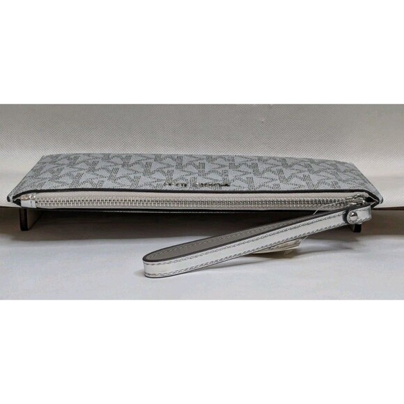 Michael Kors Jet Set Large Wristlet Pouch - Silver - Picture 3 of 4